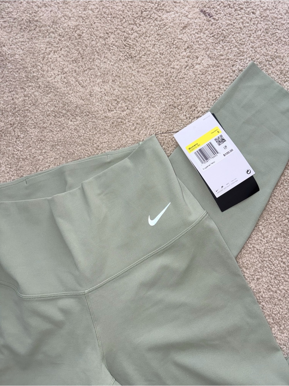 Nike Zenvy Light Sage Green Leggings